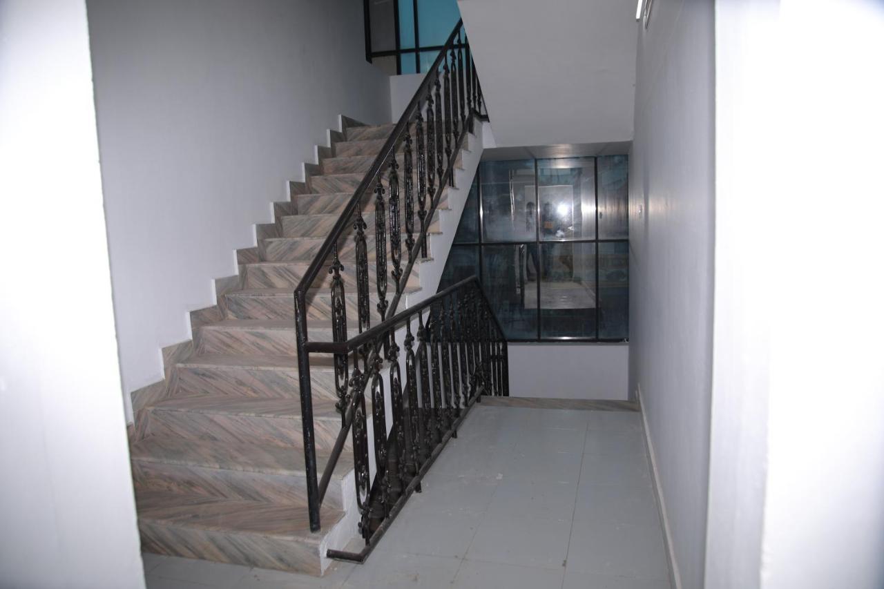 Meghna Residency Hotel Thiruvananthapuram Ngoại thất bức ảnh